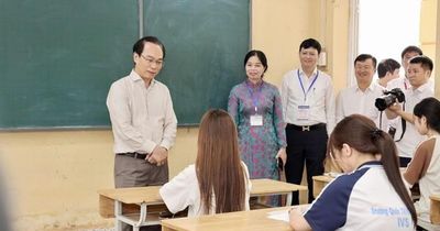 Bộ trưởng Bộ GD&ĐT: Không để thí sinh bị mất quyền lợi trong mọi tình huống