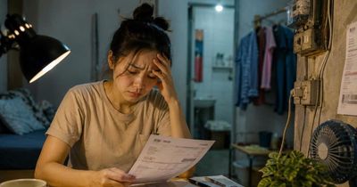 Mẹ đơn thân ở Hà Nội tá hỏa vì tiền điện mùa nắng nóng