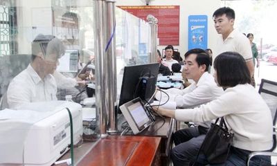 Hiệu quả bước đầu từ phân cấp giải quyết thủ tục hành chính