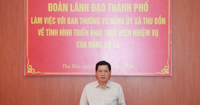 Phó Chủ tịch Thường trực HĐND thành phố Đà Nẵng Trần Phước Sơn làm việc với xã Thu Bồn