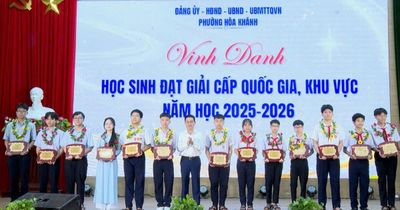 Phường Hòa Khánh tuyên dương 402 học sinh có thành tích xuất sắc