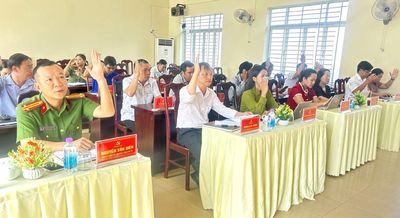 Hội nghị chuyên đề Đảng ủy xã Đông Khánh Sơn