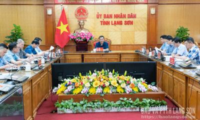 Lãnh đạo UBND tỉnh kiểm tra dự án khu liên hợp thể thao và khu đô thị Green Gardent
