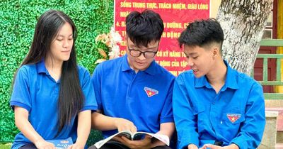 Sĩ tử cần làm gì để giữ sức khỏe và giảm áp lực trong những ngày thi tốt nghiệp THPT?