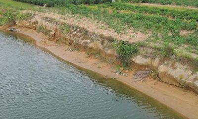 Nỗi lo sạt lở bên sông Bồ