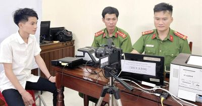 Để 'công dân nhí' tiếp cận thuận tiện các dịch vụ hành chính