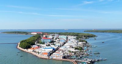 TP. Hồ Chí Minh: Học sinh xã đảo Thạnh An vào đất liền dự thi tốt nghiệp THPT