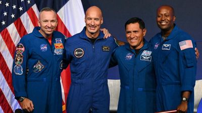 NASA công bố phi hành đoàn Artemis III