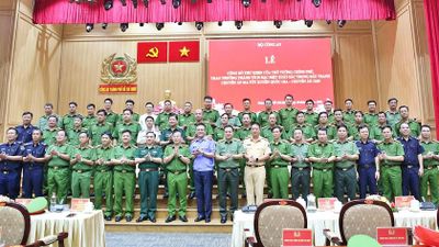 9 đơn vị nhận Thư khen của Thủ tướng Chính phủ trong chuyên án triệt phá đường dây ma túy xuyên quốc gia