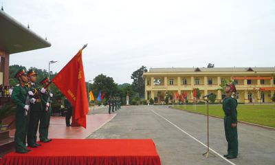 Các đơn vị tổ chức lễ tuyên thệ chiến sĩ mới năm 2026