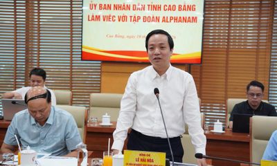 Chủ tịch UBND tỉnh Lê Hải Hòa làm việc với Tập đoàn Alphanam về phát triển đô thị, nhà ở xã hội