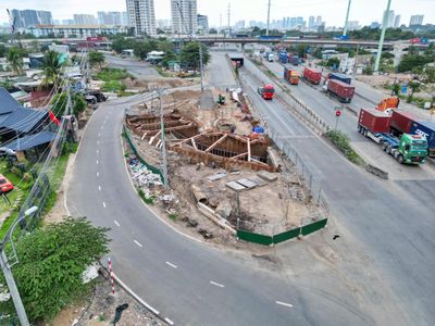 Nút giao 4 tầng nguy cơ tiếp tục lỡ hẹn khi nhiều hạng mục vẫn vướng mặt bằng