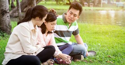 Con sau 10 tuổi bỗng thay đổi như thành người khác: 90% cha mẹ đều mắc phải 3 sai lầm này