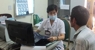 Tuyến y tế cơ sở - 'cánh tay nối dài' trong hỗ trợ cai nghiện thuốc lá