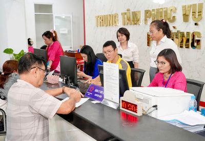 Bộ Chính trị phân bổ chi tiết hơn 1,87 triệu biên chế năm 2026