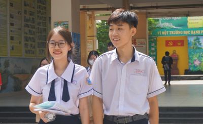 Đề ngữ văn thi tốt nghiệp THPT chạm đúng 'gu công nghệ' của thế hệ trẻ