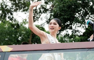 Rà soát vụ Hương Giang diễu hành trên xe buýt hai tầng ở TP.HCM