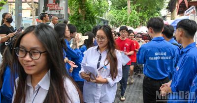 Đề thi khơi dậy khát vọng và nhiệt huyết cống hiến ở người trẻ