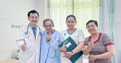 Một bệnh viện ở Cần Thơ cứu sống cụ ông liên tục ho ra máu