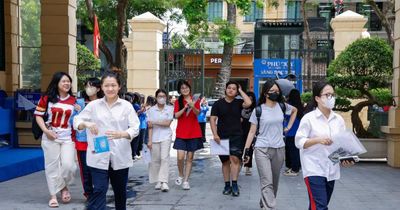 Trên 1,2 triệu thí sinh làm bài thi môn Ngữ văn