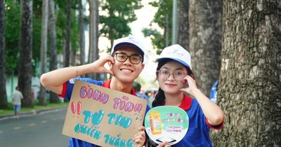 Mùa thi thêm vững tin cùng màu áo xanh tình nguyện