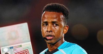 Trọng tài bị Mỹ trục xuất nhận món quà đặc biệt từ UEFA