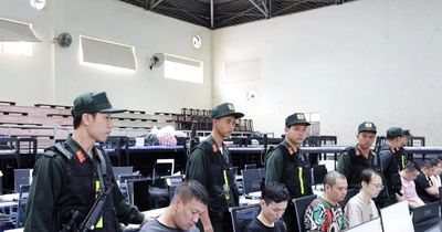 Bóc gỡ từ ổ nhóm lừa đảo công nghệ cao xuyên quốc gia