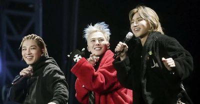 G-Dragon cùng nhóm nhạc BIG BANG diễn tại Hà Nội trong tour lịch sử