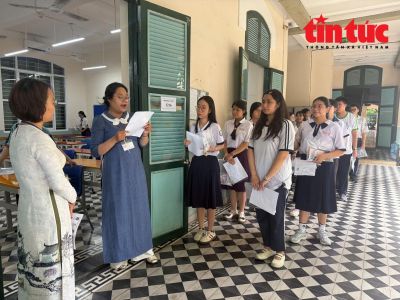 Thí sinh sẵn sàng làm bài thi môn Toán kỳ thi tốt nghiệp THPT 2026