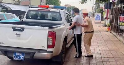 5km nghẹt thở đưa thí sinh kịp giờ thi tốt nghiệp của CSGT