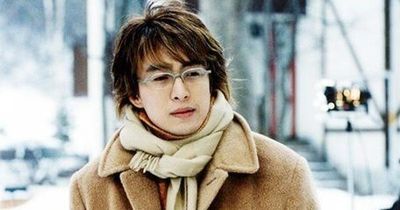 'Ông hoàng' Hallyu Bae Yong Joon bất ngờ xuất hiện cũng bà xã