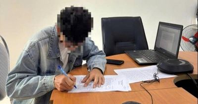 Xử phạt thanh niên 'biến hình' thành CSGT để câu view