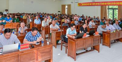 UBND xã Vĩnh Điều đối thoại với người có công với cách mạng
