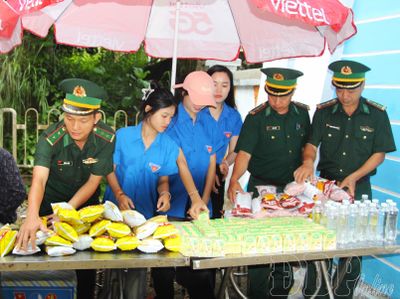 Vượt 'ải' ngày đầu an toàn, nghiêm túc