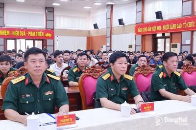 Kiểm tra sẵn sàng động viên quân nhân chuyên nghiệp