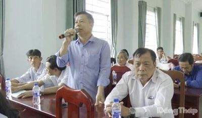 Tổ đại biểu số 9 HĐND tỉnh Đồng Tháp tiếp xúc cử tri xã Tân Thới