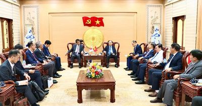 Bí thư Tỉnh ủy Gia Lai Thái Đại Ngọc tiếp xã giao Đại sứ đặc mệnh toàn quyền Nhật Bản tại Việt Nam