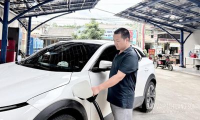 Sớm quy hoạch trạm sạc xe điện