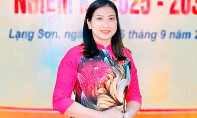 Những bông hoa thi đua