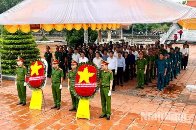 Xã Phát Diệm lấy mẫu ADN đối với các phần mộ liệt sĩ chưa xác định được thông tin