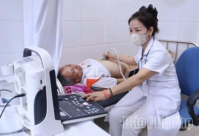 Gỡ khó cho y tế cơ sở sau sáp nhập