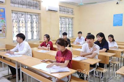 Phú Thọ: 152 thí sinh vắng mặt trong môn thi Ngữ văn