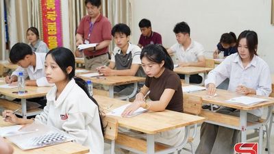 Các thí sinh tại xã Thuận Châu bước vào kỳ thi tốt nghiệp THPT năm 2026