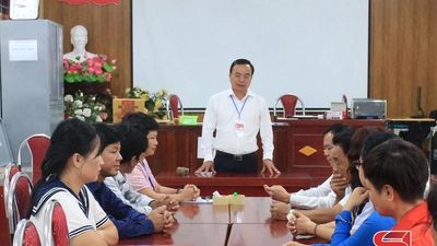 Đồng chí Phó Chủ tịch Thường trực UBND tỉnh kiểm tra thi tốt nghiệp THPT tại Phù Yên và Gia Phù