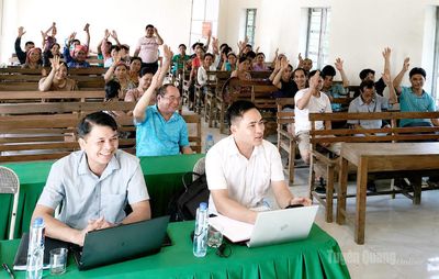 Nâng cao chất lượng cán bộ sau sắp xếp thôn, tổ dân phố