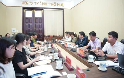Huế hợp tác với Hàn Quốc về phát triển giao thông công cộng gắn với đường sắt tốc độ cao