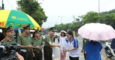 Công an các địa phương bảo đảm an ninh và tiếp sức mùa thi năm 2026