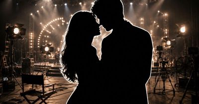 Dân mạng soi loạt dấu hiệu lạ: Cặp sao hạng A showbiz Việt nghi bí mật yêu suốt 3 năm là ai?