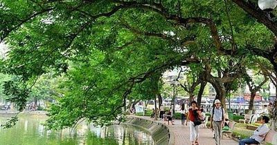 Hà Nội hiếm hoi mát mẻ giữa tháng 6, nhưng nắng nóng sắp quay lại