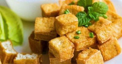 5 nhóm người không nên ăn đậu phụ